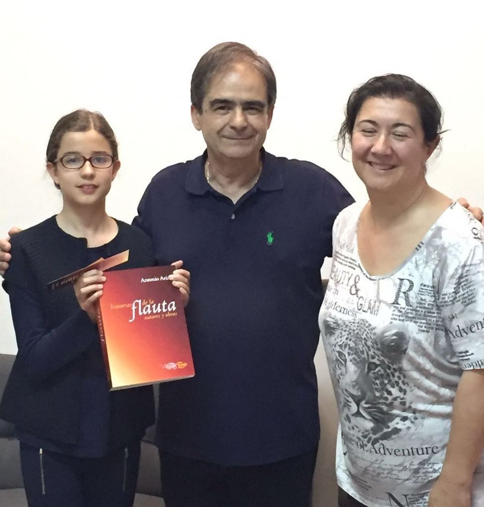 Presentado el libro Historias de la flauta de Antonio Arias